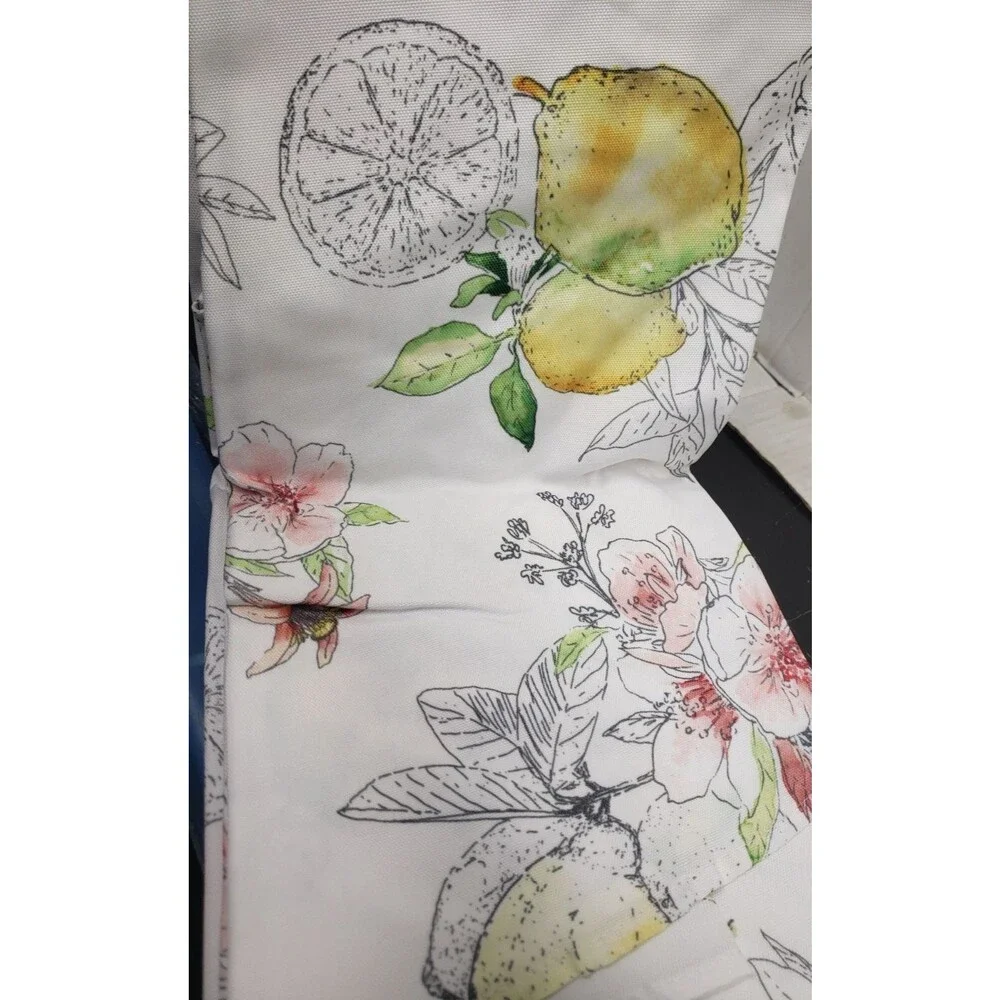 Fabric Spillproof Tablecloth 70
